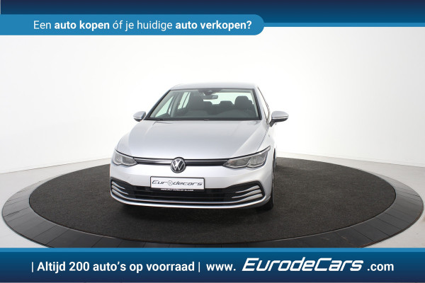 Volkswagen Golf 1.0 eTSI Life Business *1ste Eigenaar*Navigatie*Ambiente*Camera*