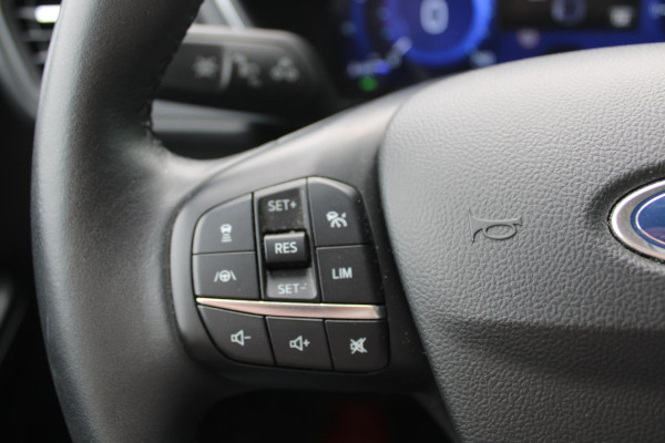 Ford Kuga 2.5 FHEV Titanium | GEEN STEKKER NODIG |Winterpack | Camera | Adaptieve Cruise Control | Navigatie | Climate Control | PDC V+A | BLIS
