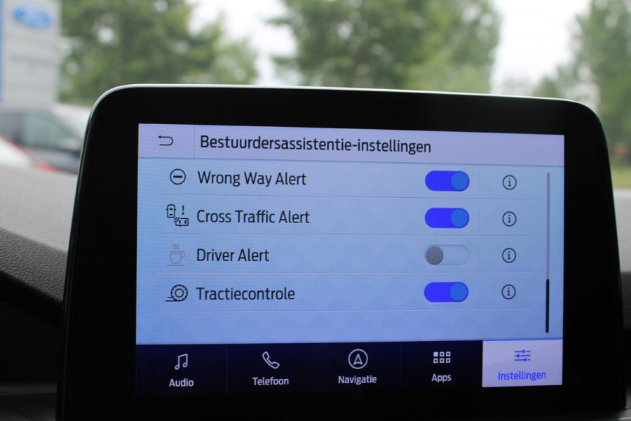 Ford Kuga 2.5 FHEV Titanium | GEEN STEKKER NODIG |Winterpack | Camera | Adaptieve Cruise Control | Navigatie | Climate Control | PDC V+A | BLIS