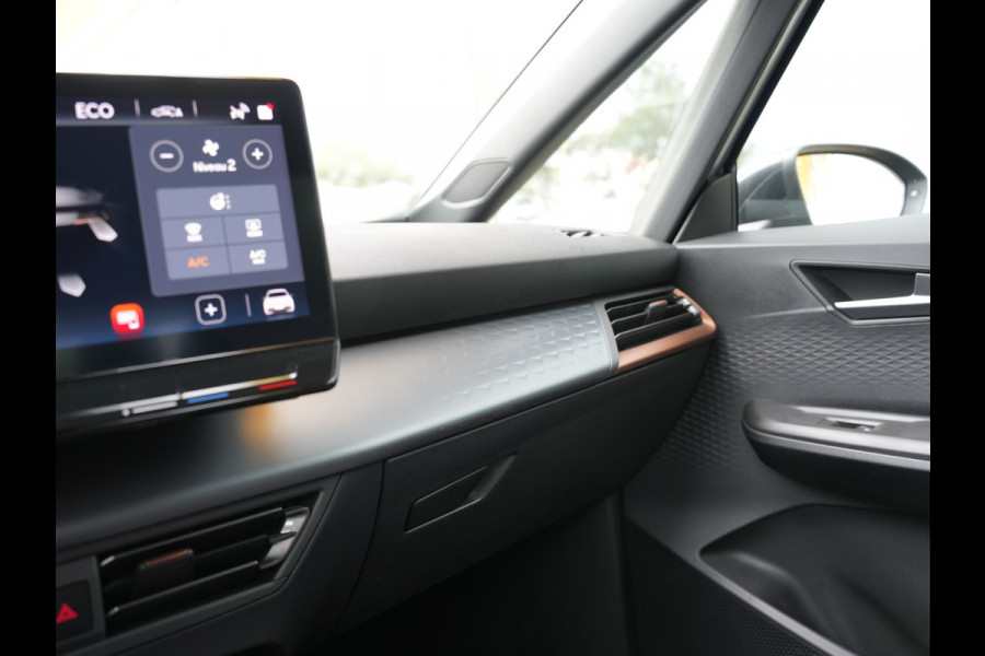 CUPRA Born Adrenaline One 62 kWh SOH91% | Stoel&Stuurverwarming | Apple Carplay | Draadloze telefoonoplader |