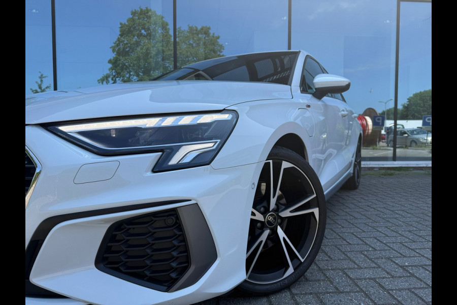 Audi A3 Sportback 40 TFSI e Advanced edition S Line - Automaat - Navi - Winterpakket