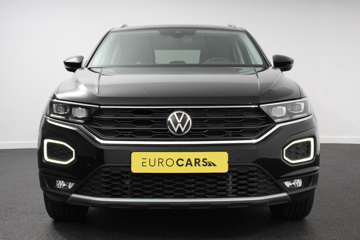 Volkswagen T-Roc 1.5 TSI 150pk DSG Style Navigatie Apple Carplay Android Auto Camera Parkeersensoren Adaptive Cruise Control Stoelverwarming Climate Control Lichtmetalen velgen
