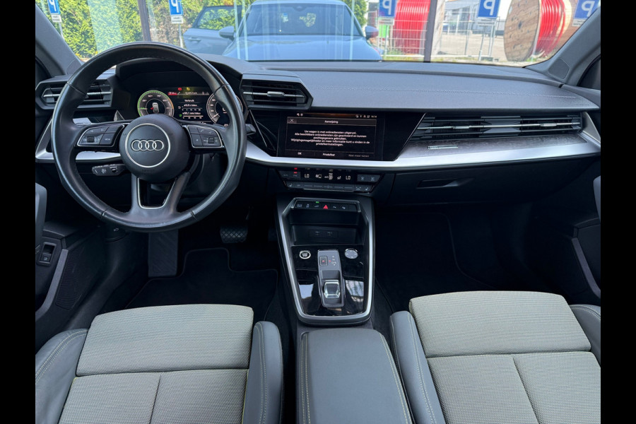 Audi A3 Sportback 40 TFSI e Advanced edition S Line - Automaat - Navi - Winterpakket