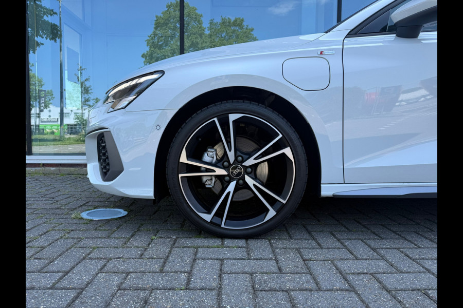 Audi A3 Sportback 40 TFSI e Advanced edition S Line - Automaat - Navi - Winterpakket