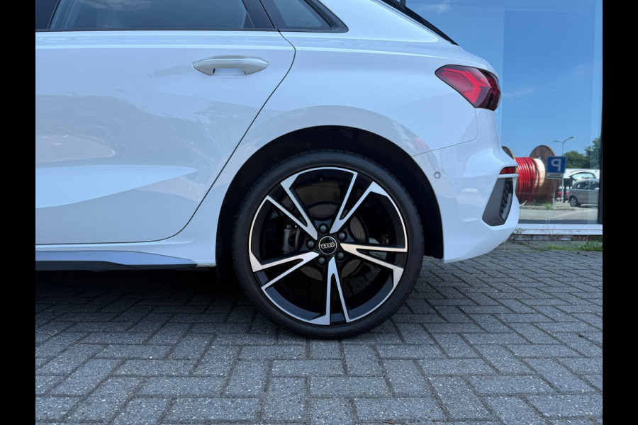 Audi A3 Sportback 40 TFSI e Advanced edition S Line - Automaat - Navi - Winterpakket