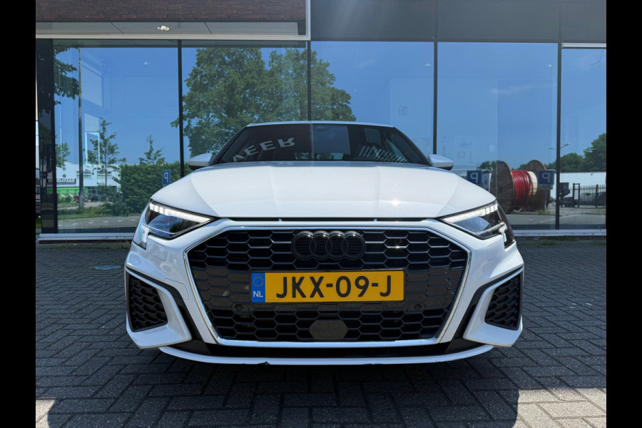 Audi A3 Sportback 40 TFSI e Advanced edition S Line - Automaat - Navi - Winterpakket