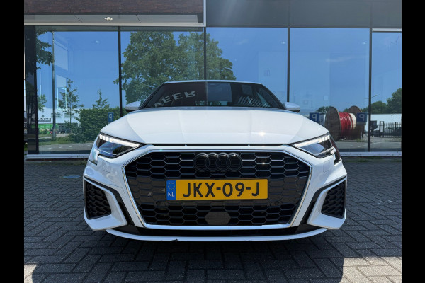 Audi A3 Sportback 40 TFSI e Advanced edition S Line - Automaat - Navi - Winterpakket