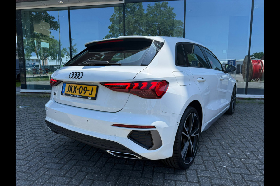 Audi A3 Sportback 40 TFSI e Advanced edition S Line - Automaat - Navi - Winterpakket
