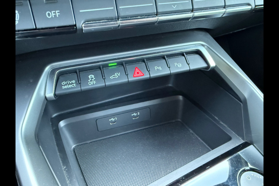 Audi A3 Sportback 40 TFSI e Advanced edition S Line - Automaat - Navi - Winterpakket