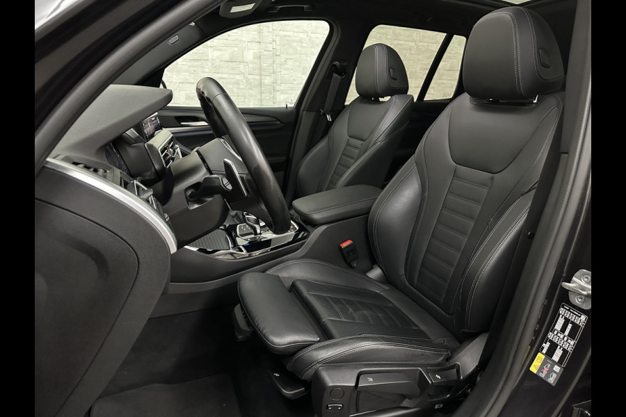 BMW X3 30e Hybrid 292pk M-Sport | Panodak | 97% SOH | Vol Leder | TH 2000kg | Live Cockpit Profesional | Alarm | Camera | Navi Profesional | Active Guard | Carplay.