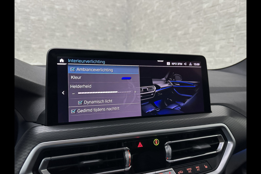 BMW X3 30e Hybrid 292pk M-Sport | Panodak | 97% SOH | Vol Leder | TH 2000kg | Live Cockpit Profesional | Alarm | Camera | Navi Profesional | Active Guard | Carplay.