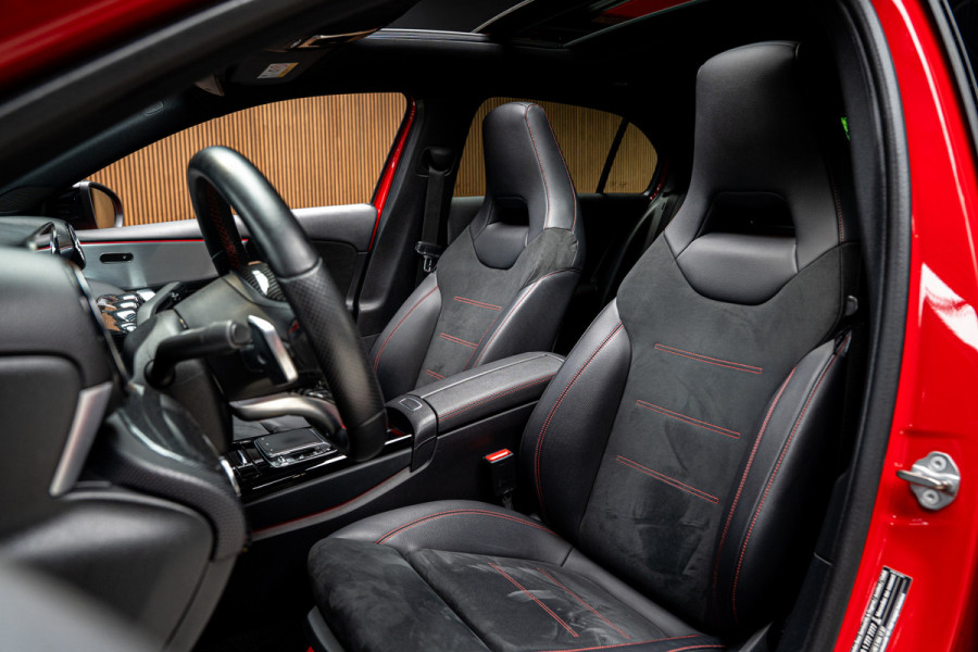 Mercedes-Benz A-Klasse 250 AMG Pano Carbon Leder Widescreen Navi Camera Climate Ambient Cruise PTS LM velgen
