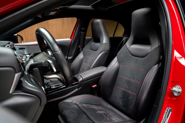 Mercedes-Benz A-Klasse 250 AMG Pano Carbon Leder Widescreen Navi Camera Climate Ambient Cruise PTS LM velgen