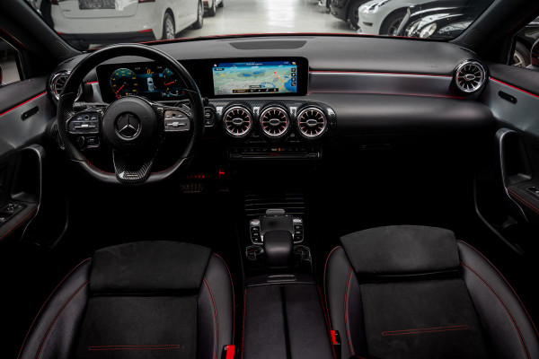 Mercedes-Benz A-Klasse 250 AMG Pano Carbon Leder Widescreen Navi Camera Climate Ambient Cruise PTS LM velgen