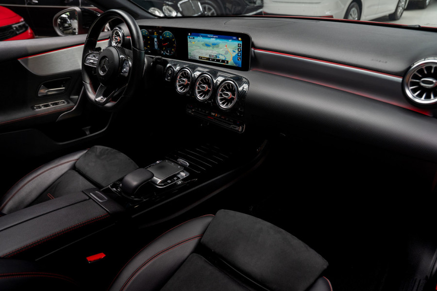 Mercedes-Benz A-Klasse 250 AMG Pano Carbon Leder Widescreen Navi Camera Climate Ambient Cruise PTS LM velgen