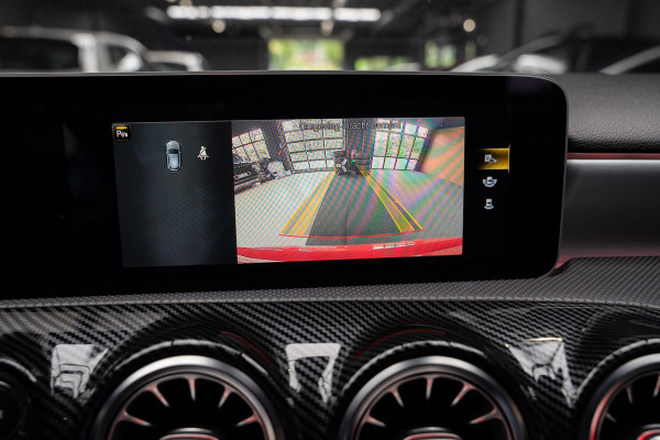 Mercedes-Benz A-Klasse 250 AMG Pano Carbon Leder Widescreen Navi Camera Climate Ambient Cruise PTS LM velgen