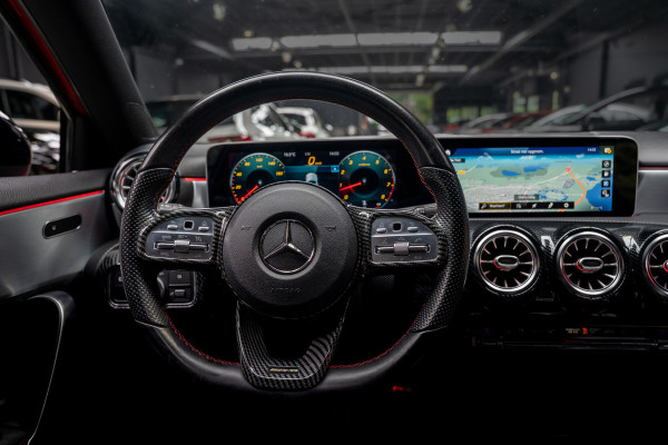 Mercedes-Benz A-Klasse 250 AMG Pano Carbon Leder Widescreen Navi Camera Climate Ambient Cruise PTS LM velgen