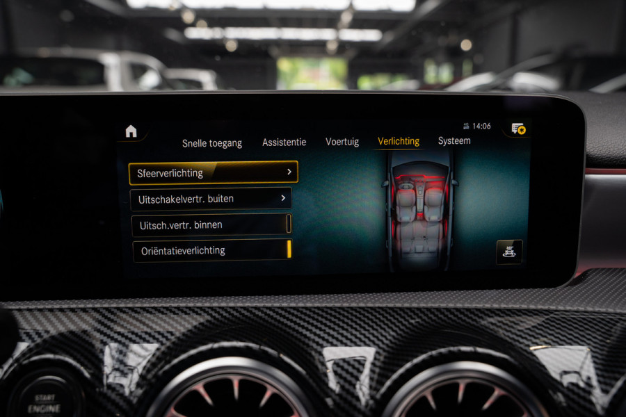Mercedes-Benz A-Klasse 250 AMG Pano Carbon Leder Widescreen Navi Camera Climate Ambient Cruise PTS LM velgen