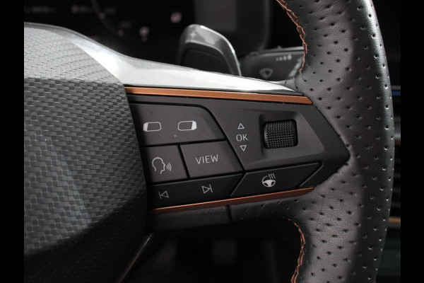 CUPRA Leon Sportstourer 1.5 eTSI Business Edition High Navigatie Apple Carplay/Android Auto Navigatie Adaptieve Cruise Control Camera Trekhaak met afneembare kogel Parkeersensor achter Stuur- en stoelverwarming