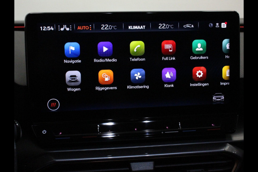 CUPRA Leon Sportstourer 1.5 eTSI Business Edition High Navigatie Apple Carplay/Android Auto Navigatie Adaptieve Cruise Control Camera Trekhaak met afneembare kogel Parkeersensor achter Stuur- en stoelverwarming