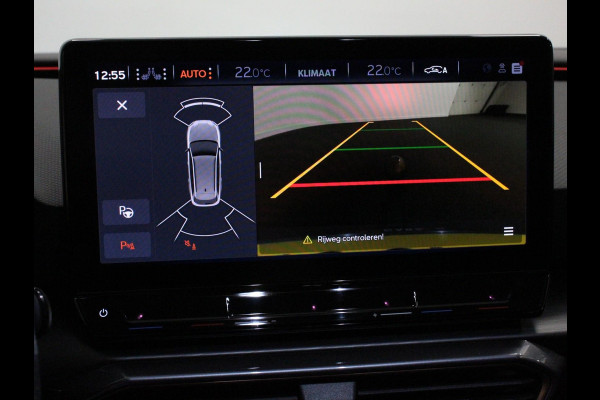 CUPRA Leon Sportstourer 1.5 eTSI Business Edition High Navigatie Apple Carplay/Android Auto Navigatie Adaptieve Cruise Control Camera Trekhaak met afneembare kogel Parkeersensor achter Stuur- en stoelverwarming