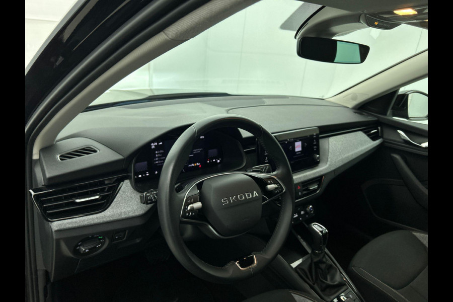 Škoda Kamiq 1.0 TSI Business Edition DSG Navigatie Climate control Cruise control LED Keyless Achteruitrijcamera Parkeersensoren Apple Carplay/ Android Auto Radio