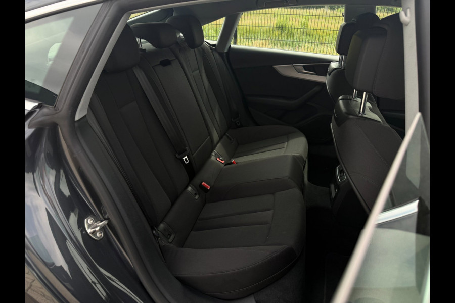 Audi A5 Sportback 40 TFSI Launch edition Sport | PDC | Camera | ACC | Carplay |