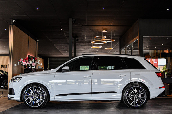 Audi Q7 55 TFSI e quattro S-Line, RS Stoelen, Pano, Luchtvering, B&O, 22", Matrix!
