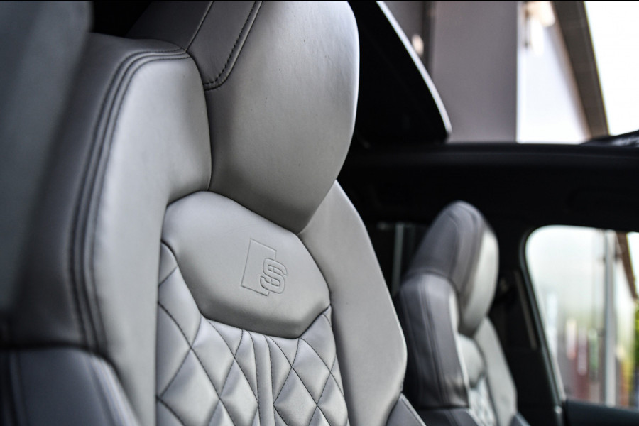 Audi Q7 55 TFSI e quattro S-Line, RS Stoelen, Pano, Luchtvering, B&O, 22", Matrix!
