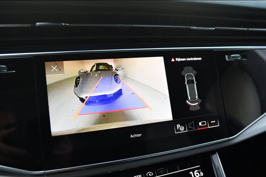Audi Q7 55 TFSI e quattro S-Line, RS Stoelen, Pano, Luchtvering, B&O, 22", Matrix!