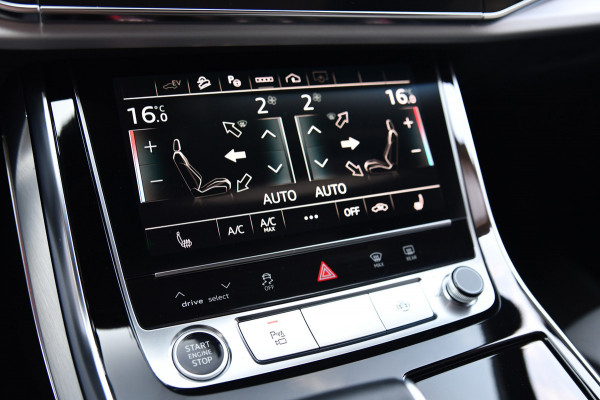 Audi Q7 55 TFSI e quattro S-Line, RS Stoelen, Pano, Luchtvering, B&O, 22", Matrix!