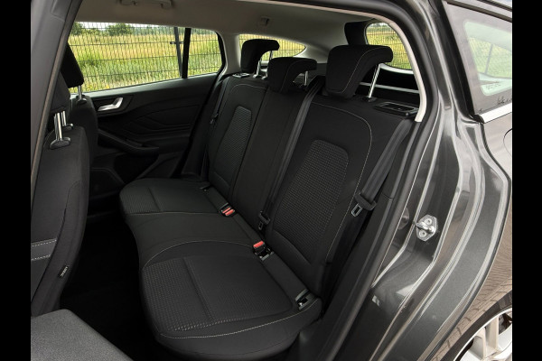 Ford FOCUS Wagon 1.0 EcoBoost Edition Business | NAVI | Trekhaak | CarPlay |
