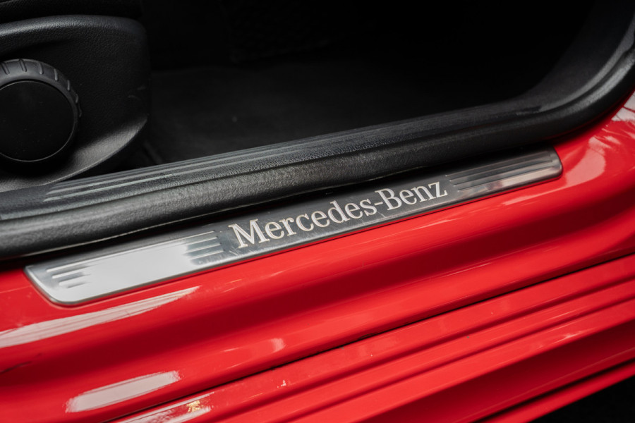 Mercedes-Benz A-Klasse 250 AMG Pano Carbon Leder Widescreen Navi Camera Climate Ambient Cruise PTS LM velgen