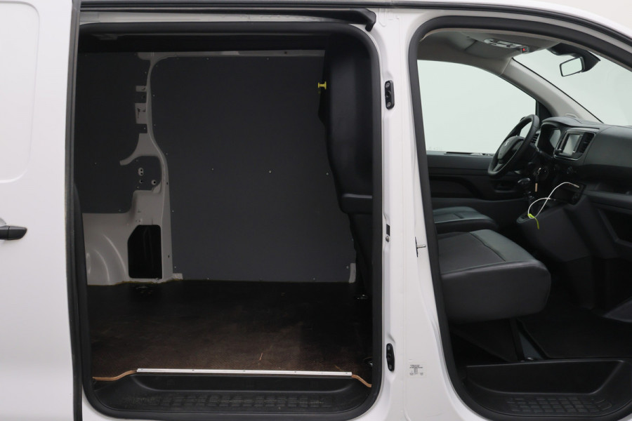Peugeot Expert 1.5 BlueHDI 100 L2H1 Standard Premium 3-zits, Apple Carplay, Trekhaak, Cruise, PDC