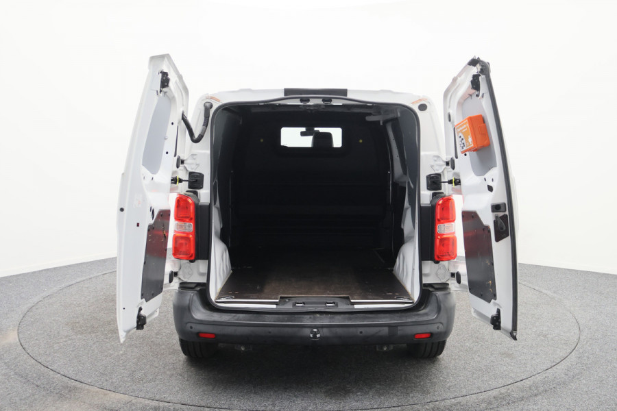 Peugeot Expert 1.5 BlueHDI 100 L2H1 Standard Premium 3-zits, Apple Carplay, Trekhaak, Cruise, PDC
