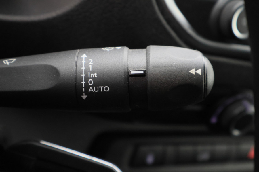 Peugeot Expert 1.5 BlueHDI 100 L2H1 Standard Premium 3-zits, Apple Carplay, Trekhaak, Cruise, PDC