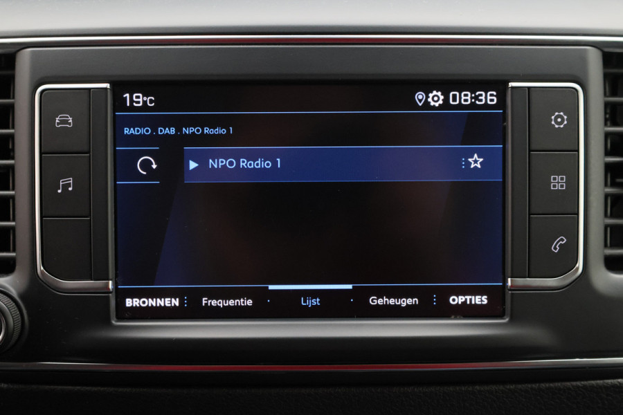 Peugeot Expert 1.5 BlueHDI 100 L2H1 Standard Premium 3-zits, Apple Carplay, Trekhaak, Cruise, PDC