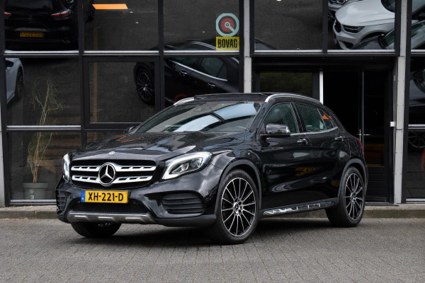 Mercedes-Benz GLA 180 Business Solution AMG Pano Keyless Camera