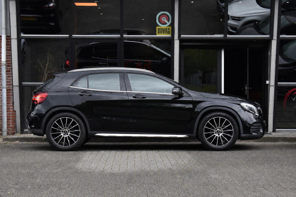 Mercedes-Benz GLA 180 Business Solution AMG Pano Keyless Camera