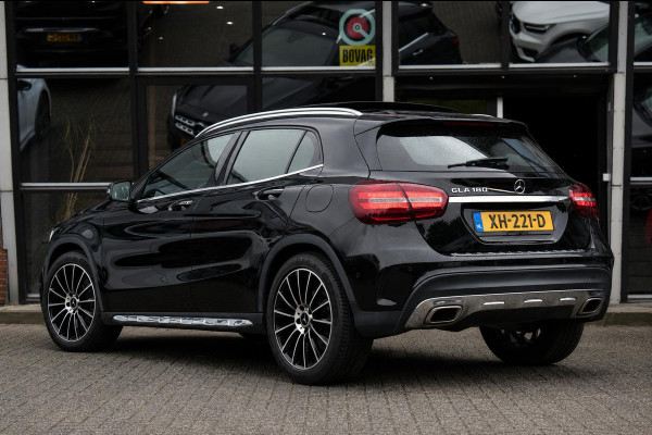 Mercedes-Benz GLA 180 Business Solution AMG Pano Keyless Camera