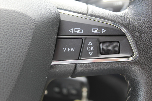 Seat Arona 1.0-115pk TSI Style Business Intense AUTOMAAT ! Gun u het comfort van een automaat ! Volautm. airco dual, stoelverwarming, cruise control, LM wielen, metallic lak