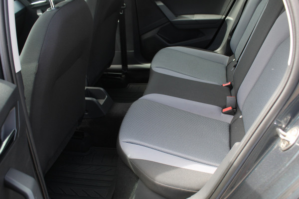 Seat Arona 1.0-115pk TSI Style Business Intense AUTOMAAT ! Gun u het comfort van een automaat ! Volautm. airco dual, stoelverwarming, cruise control, LM wielen, metallic lak