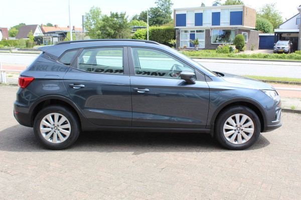 Seat Arona 1.0-115pk TSI Style Business Intense AUTOMAAT ! Gun u het comfort van een automaat ! Volautm. airco dual, stoelverwarming, cruise control, LM wielen, metallic lak