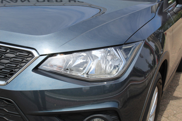 Seat Arona 1.0-115pk TSI Style Business Intense AUTOMAAT ! Gun u het comfort van een automaat ! Volautm. airco dual, stoelverwarming, cruise control, LM wielen, metallic lak