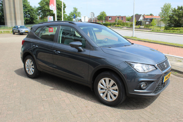 Seat Arona 1.0-115pk TSI Style Business Intense AUTOMAAT ! Gun u het comfort van een automaat ! Volautm. airco dual, stoelverwarming, cruise control, LM wielen, metallic lak