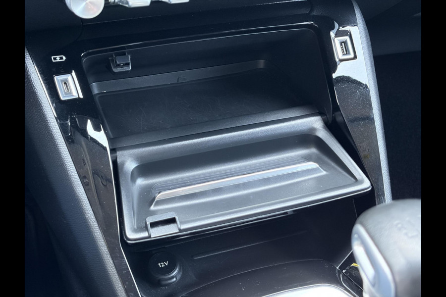 Peugeot 208 1.2 PureTech Allure Carplay,Camera,6 Bak,Stoelverw-Koeling,D-riem vv in 2025,Pdc,Clima,Cruise,Lm velgen,N.A.P,Rijstrooksensor,Nieuwe Apk bij Aflevering