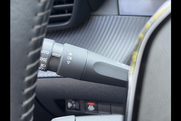 Peugeot 208 1.2 PureTech Allure Carplay,Camera,6 Bak,Stoelverw-Koeling,D-riem vv in 2025,Pdc,Clima,Cruise,Lm velgen,N.A.P,Rijstrooksensor,Nieuwe Apk bij Aflevering