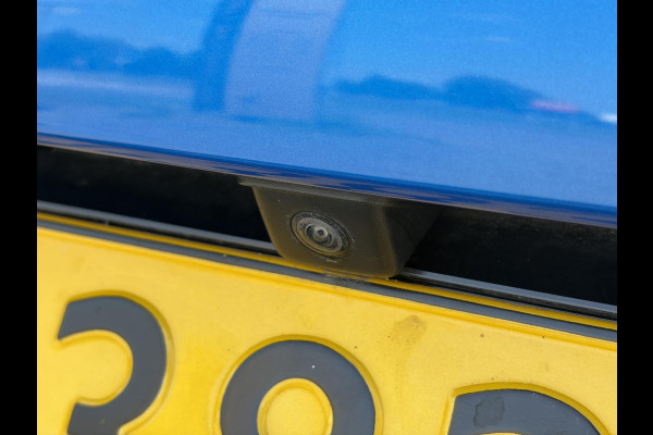 Peugeot 208 1.2 PureTech Allure Carplay,Camera,6 Bak,Stoelverw-Koeling,D-riem vv in 2025,Pdc,Clima,Cruise,Lm velgen,N.A.P,Rijstrooksensor,Nieuwe Apk bij Aflevering