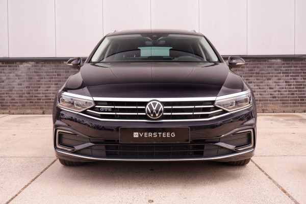 Volkswagen Passat Variant 1.4 TSI PHEV GTE Business | Pano | Elek. Trekhaak | Head-Up | Carplay | LED | Camera | Navi