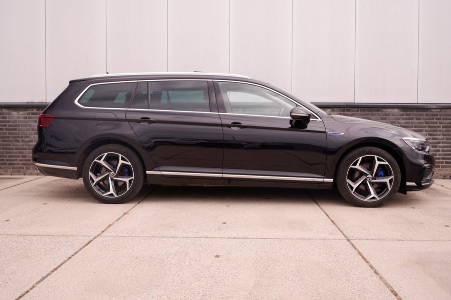 Volkswagen Passat Variant 1.4 TSI PHEV GTE Business | Pano | Elek. Trekhaak | Head-Up | Carplay | LED | Camera | Navi